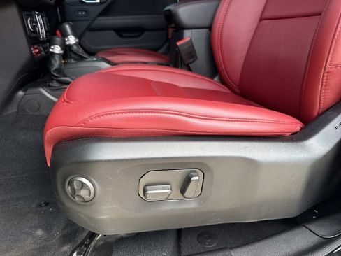 Used 2024 Jeep Wrangler Unlimited Rubicon 392 AWD/4WD image 19