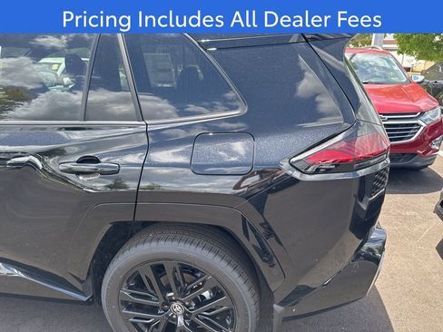 New 2026 Toyota RAV4 XSE AWD/4WD image 7