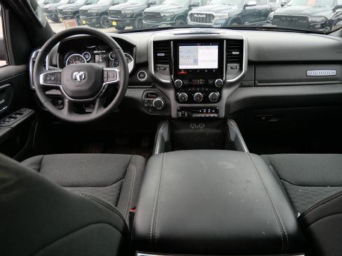 Used 2025 RAM 1500 Big Horn AWD/4WD image 10
