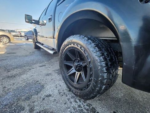 Used 2013 Ford F150 XLT w/ XLT Chrome Pkg image 24