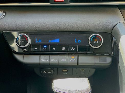 New 2026 Hyundai Elantra Blue image 8