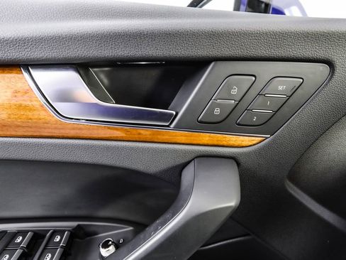 Used 2022 Audi Q5 e Premium image 50