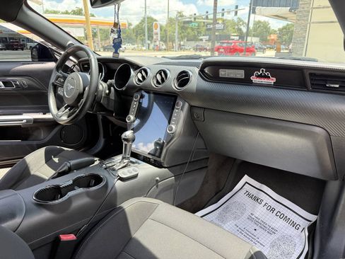 Used 2016 Ford Mustang Coupe w/ Equipment Group 051A RWD image 22