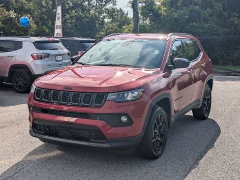New 2026 Jeep Compass Latitude AWD/4WD image 7