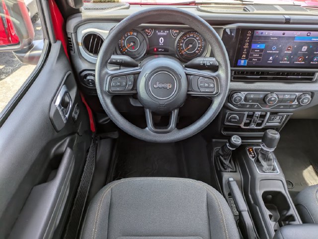 Used 2026 Jeep Gladiator Sport AWD/4WD image 11