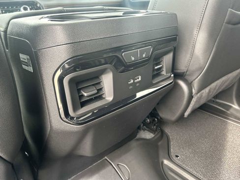 New 2026 GMC Sierra 2500 AT4 w/ AT4 Preferred Package image 21