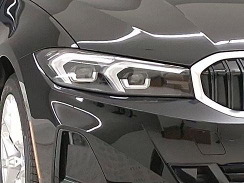 New 2026 BMW 330i Sedan w/ Convenience Package image 9