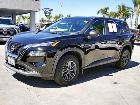 Certified 2023 Nissan Rogue S FWD image 9