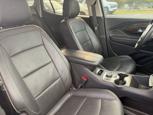 Used 2018 GMC Terrain Denali w/ Advanced Safety Package AWD/4WD image 9