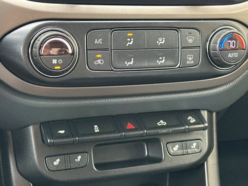 Certified 2018 Chevrolet Colorado Z71 w/ Z71 Midnight Edition image 26