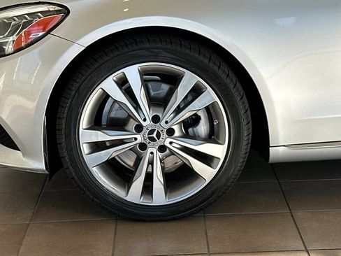 Used 2020 Mercedes-Benz C 300 Sedan image 25