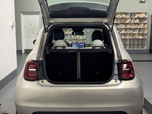 New 2025 FIAT 500 e image 8