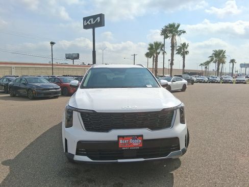 New 2026 Kia Sorento EX FWD image 2