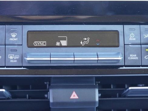 Certified 2024 Toyota Grand Highlander XLE image 26