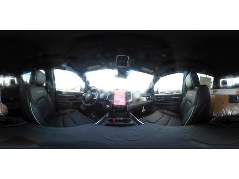 Used 2025 RAM 1500 Laramie AWD/4WD image 26