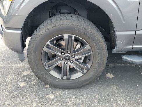 Used 2021 Ford F150 XLT w/ Equipment Group 302A High AWD/4WD image 4