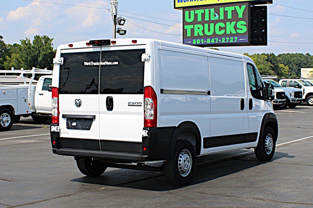 Used 2025 RAM ProMaster 2500 w/ U-Haul Equipment Group FWD image 5
