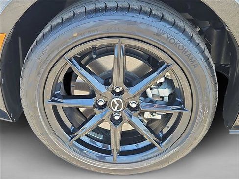 Used 2025 MAZDA MX-5 Miata Sport RWD image 27