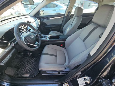 Used 2017 Honda Civic EX image 9