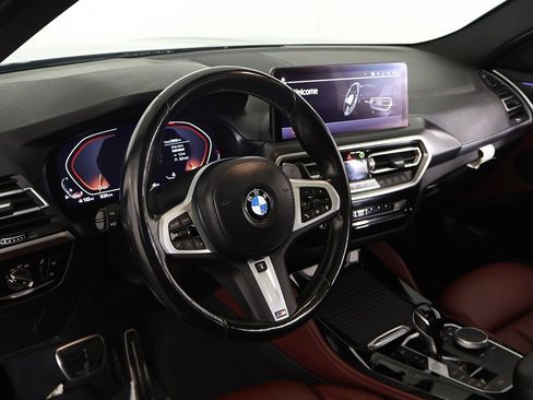 Used 2023 BMW X4 xDrive30i w/ M Sport Package image 30