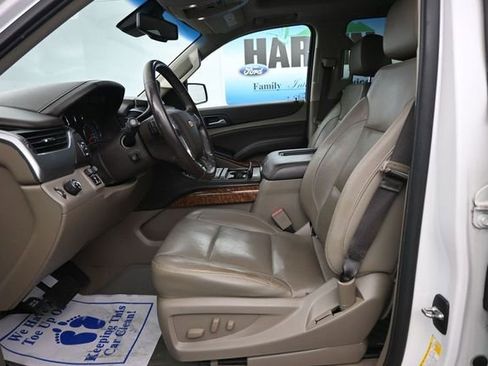 Used 2019 Chevrolet Tahoe Premier RWD image 15