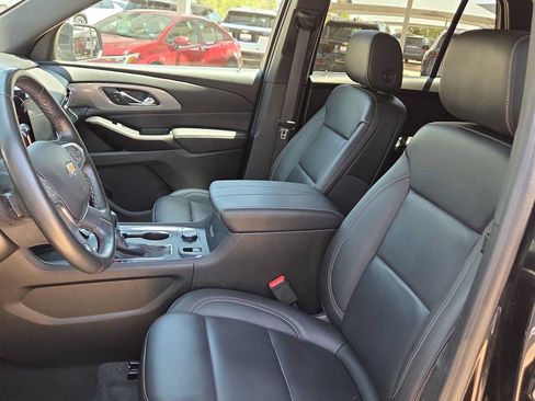 Used 2023 Chevrolet Traverse LT AWD/4WD image 15