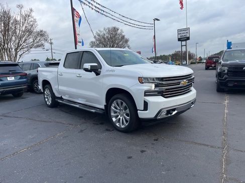 Used 2022 Chevrolet Silverado 1500 High Country image 2