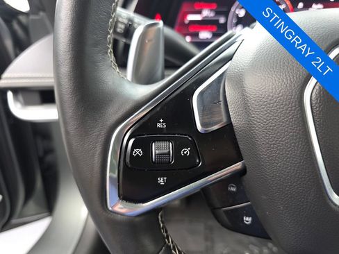 Used 2022 Chevrolet Corvette Stingray Preferred Cpe w/ Z51 Performance Package RWD image 15