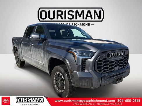 Used 2024 Toyota Tundra Platinum image 1