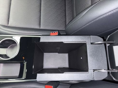 New 2026 Chevrolet Equinox LT image 60