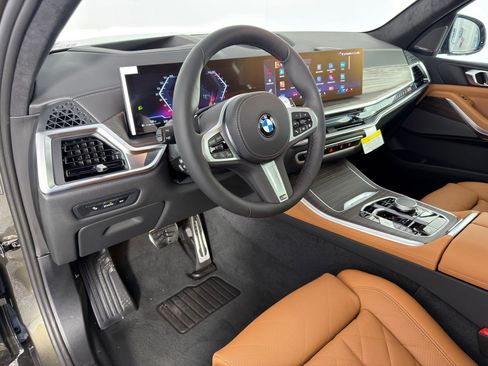 New 2026 BMW X5 xDrive40i w/ M Sport Package image 4