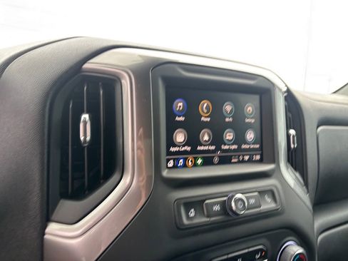 Certified 2024 Chevrolet Silverado 1500 Custom image 18