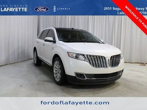 Used 2012 Lincoln MKX AWD image 1