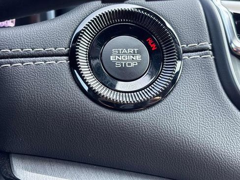 Certified 2024 Jeep Compass Limited w/ High Altitude Package image 27