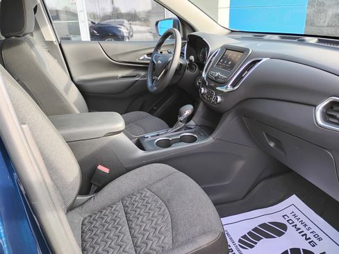 Used 2022 Chevrolet Equinox LT image 12