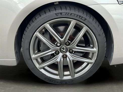 Used 2020 Lexus IS 300 F Sport image 35