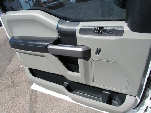 Used 2019 Ford F350 XLT w/ XLT Value Package image 13