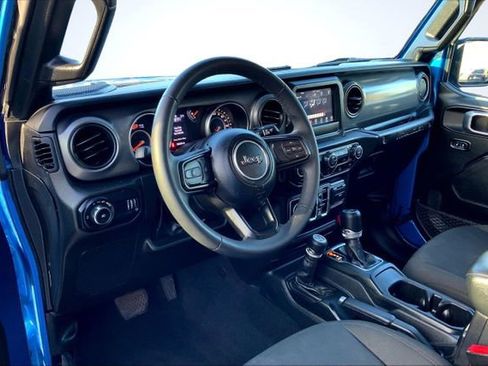 Used 2023 Jeep Wrangler Sport S image 23