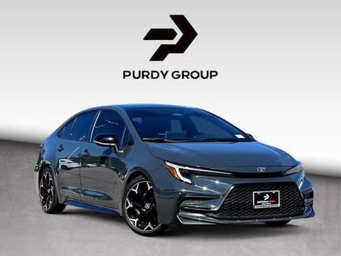 Used 2025 Toyota Corolla LE image 1