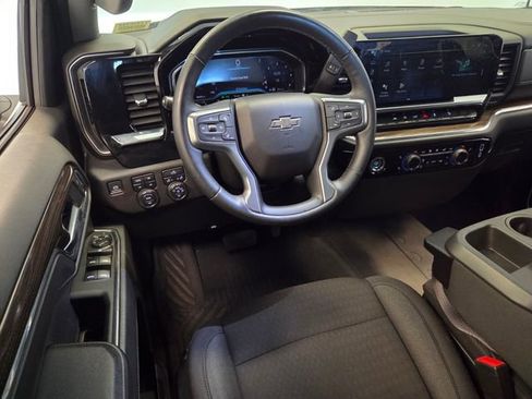 Used 2023 Chevrolet Silverado 1500 RST image 13