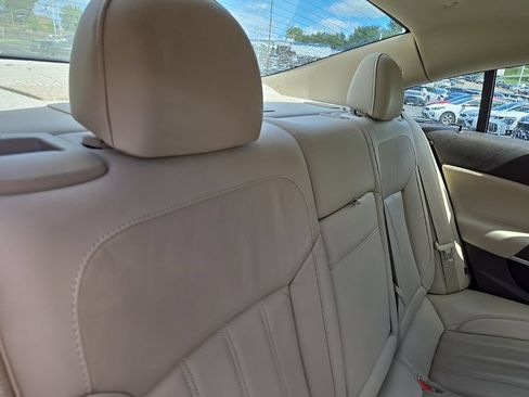 Used 2016 Buick Regal Premium FWD image 33