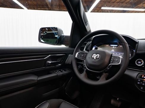 New 2026 RAM 1500 Laramie AWD/4WD image 12