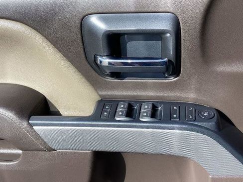 Used 2018 Chevrolet Silverado 1500 LT w/ All Star Edition image 18