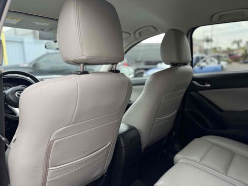 Used 2016 MAZDA CX-5 Touring image 12