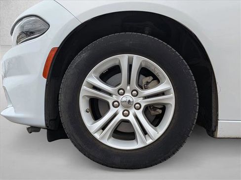 Used 2022 Dodge Charger SXT image 24