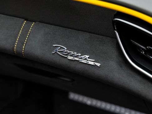 Used 2025 Ferrari Roma Spider image 41