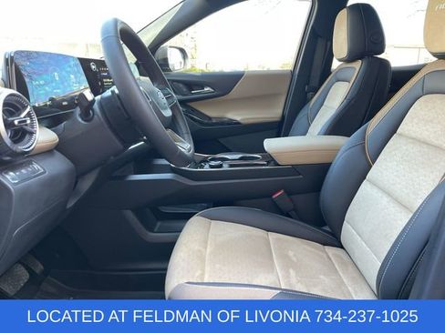 Used 2026 Chevrolet Equinox ACTIV w/ Convenience Package III AWD/4WD image 19