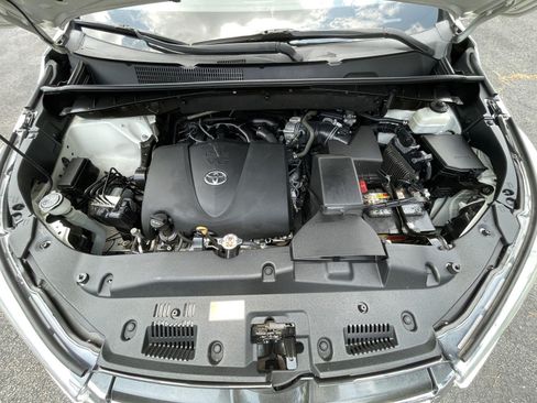 Used 2019 Toyota Highlander Limited FWD image 54