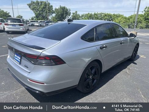 Used 2023 Honda Accord Sport image 4
