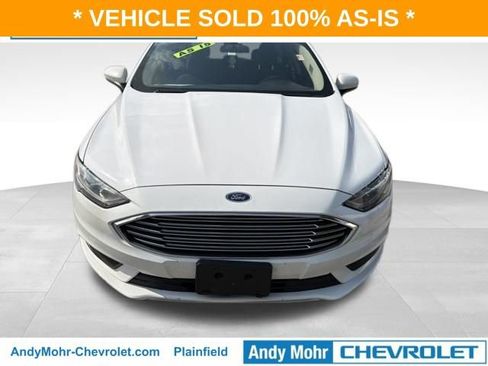 Used 2017 Ford Fusion SE FWD image 10